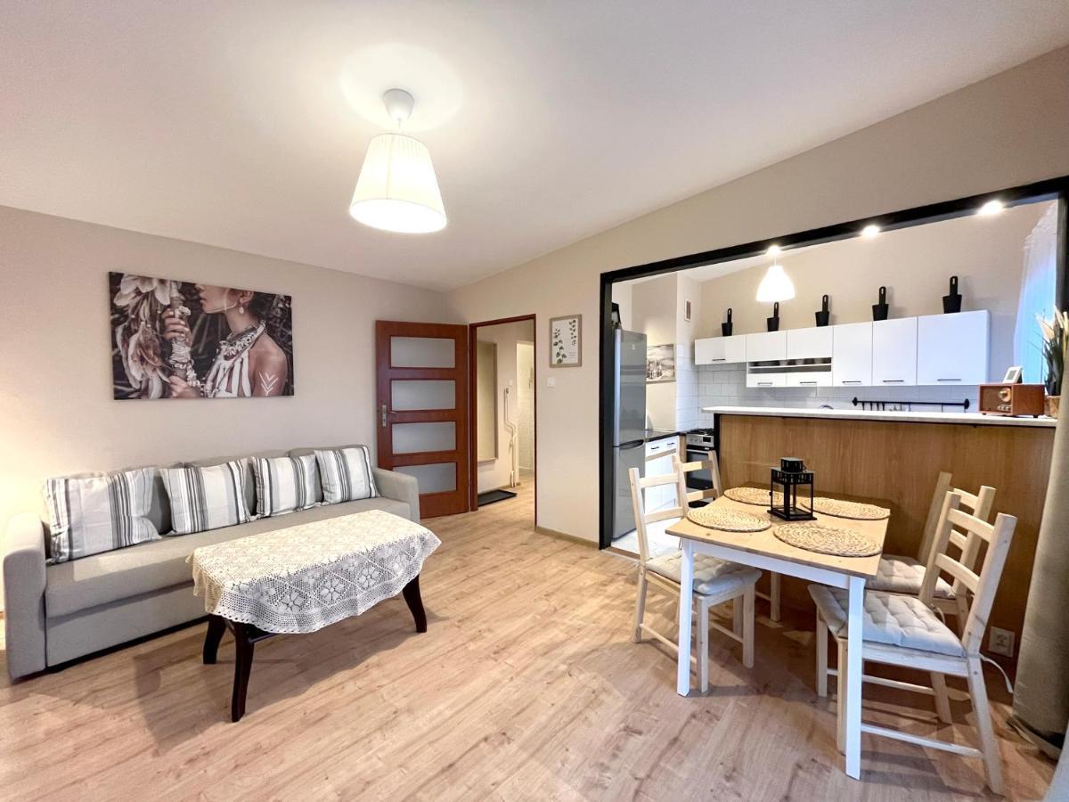 14 Gdynia Centrum - Apartament Mieszkanie Dla 4 Os Екстер'єр фото